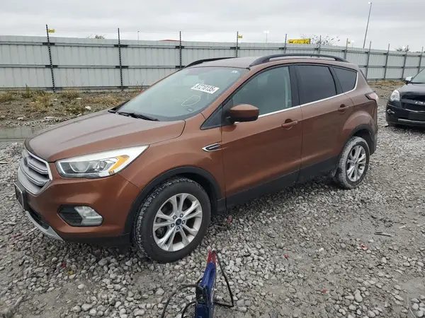 1FMCU0GD2HUB60441 2017 FORD ESCAPE - Image 1