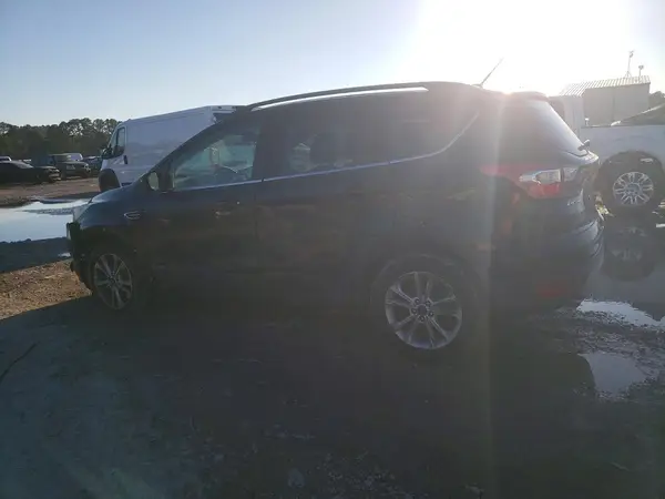1FMCU0GD2HUB64893 2017 FORD ESCAPE - Image 2