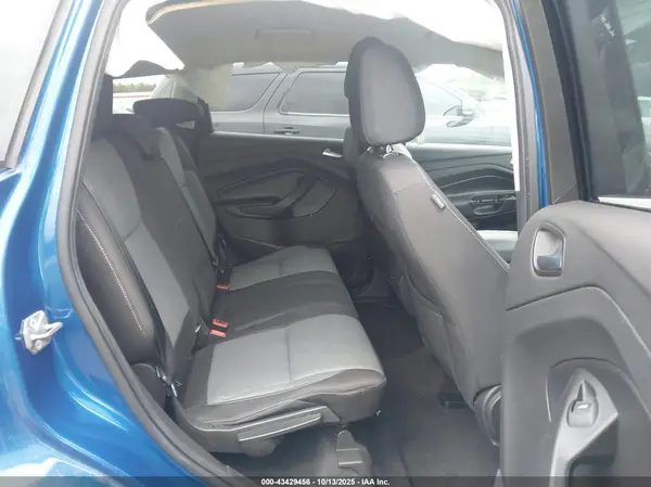 1FMCU0GD2HUB73061 2017 FORD ESCAPE - Image 8