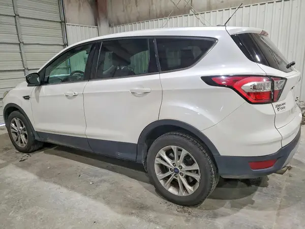 1FMCU0GD2HUB78129 2017 FORD ESCAPE - Image 2