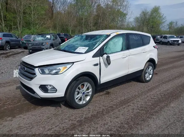1FMCU0GD2HUC14787 2017 FORD ESCAPE - Image 2