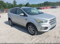 1FMCU0GD2HUC22601 2017 FORD ESCAPE