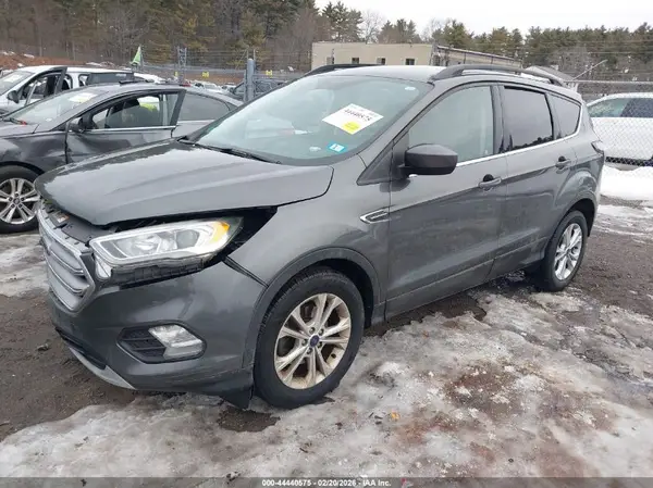 1FMCU0GD2HUC27765 2017 FORD ESCAPE - Image 2