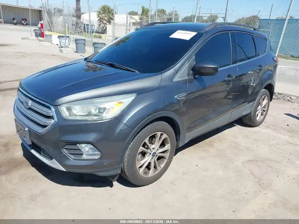 1FMCU0GD2HUC28172 2017 FORD ESCAPE - Image 2