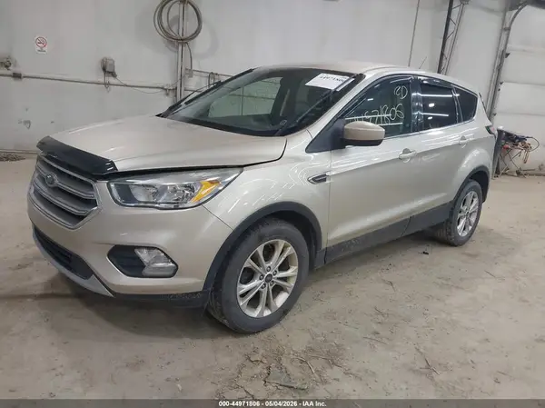 1FMCU0GD2HUC30679 2017 FORD ESCAPE - Image 2