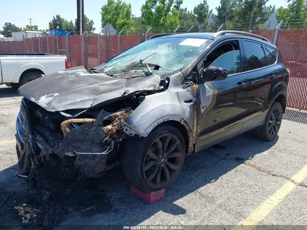 1FMCU0GD2HUC50978 2017 FORD ESCAPE - Image 2