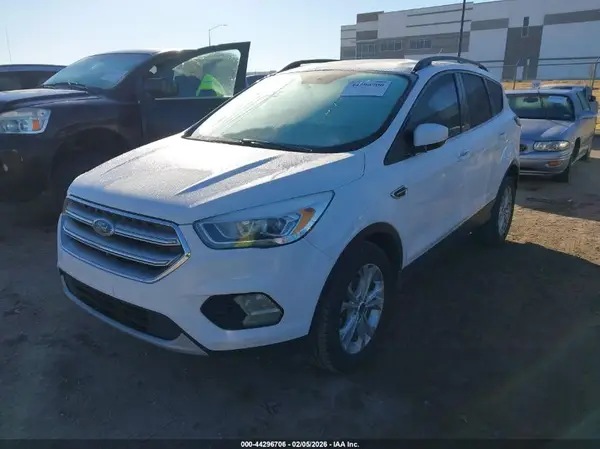 1FMCU0GD2HUC52018 2017 FORD ESCAPE - Image 2
