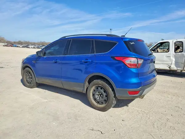 1FMCU0GD2HUC64752 2017 FORD ESCAPE - Image 2