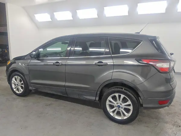 1FMCU0GD2HUC65268 2017 FORD ESCAPE - Image 2