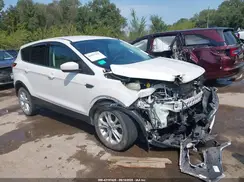1FMCU0GD2HUC66419 2017 FORD ESCAPE