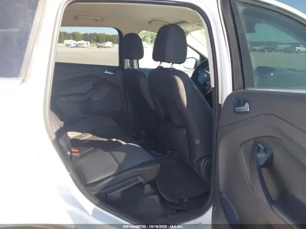 1FMCU0GD2HUC68462 2017 FORD ESCAPE - Image 8