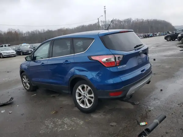 1FMCU0GD2HUC71958 2017 FORD ESCAPE - Image 2
