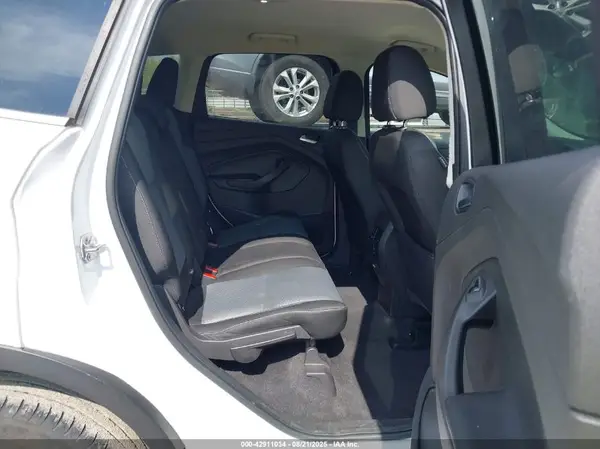 1FMCU0GD2HUC75704 2017 FORD ESCAPE - Image 8