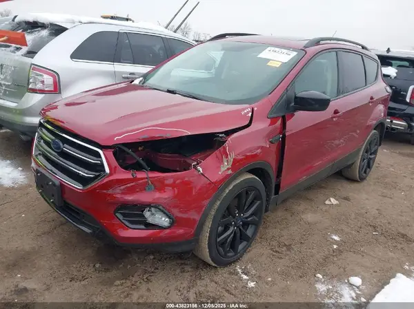 1FMCU0GD2HUC76013 2017 FORD ESCAPE - Image 2