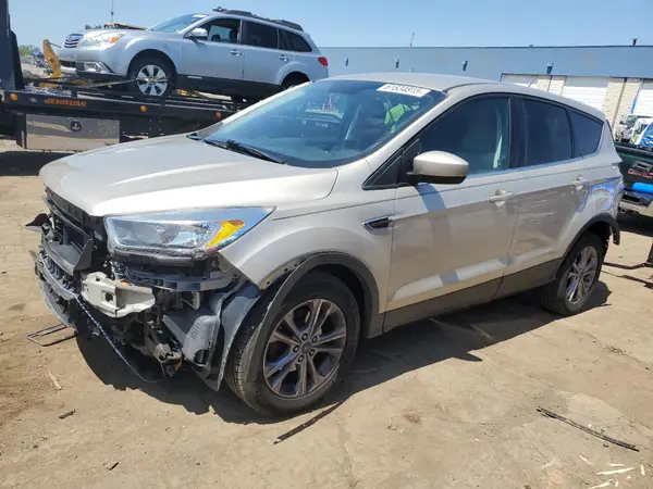1FMCU0GD2HUC77422 2017 FORD ESCAPE - Image 1