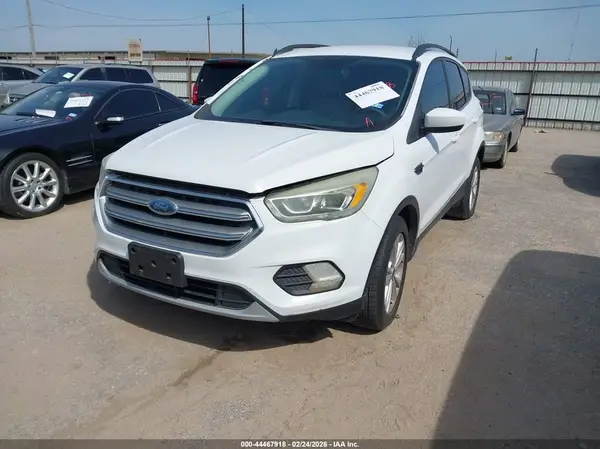 1FMCU0GD2HUC78313 2017 FORD ESCAPE - Image 2