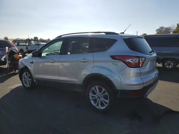 1FMCU0GD2HUC80644 2017 FORD ESCAPE - Image 2