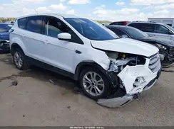1FMCU0GD2HUC99517 2017 FORD ESCAPE