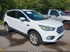 1FMCU0GD2HUD17837 2017 FORD ESCAPE