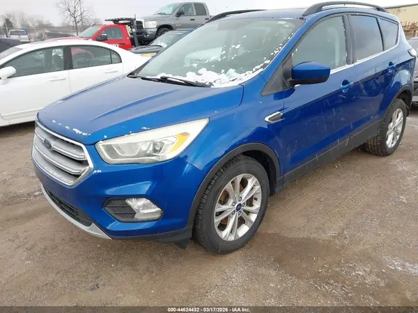 1FMCU0GD2HUD18941 2017 FORD ESCAPE - Image 2