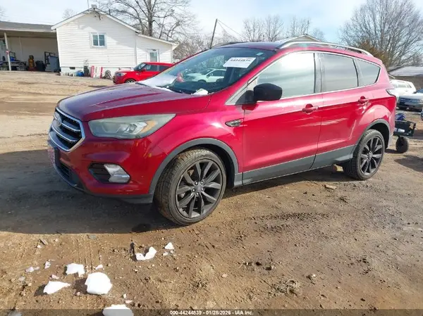 1FMCU0GD2HUD33553 2017 FORD ESCAPE - Image 2