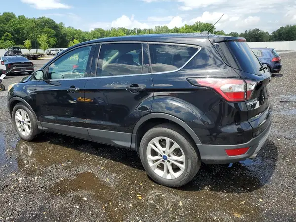 1FMCU0GD2HUD35996 2017 FORD ESCAPE - Image 2