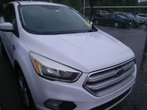 1FMCU0GD2HUD45427 2017 FORD ESCAPE - Image 8