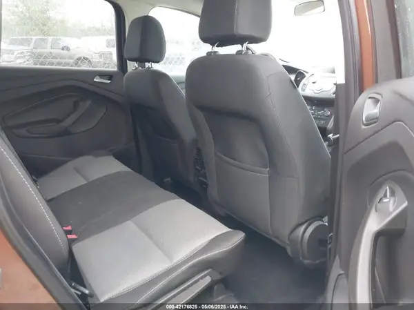 1FMCU0GD2HUD65578 2017 FORD ESCAPE - Image 8