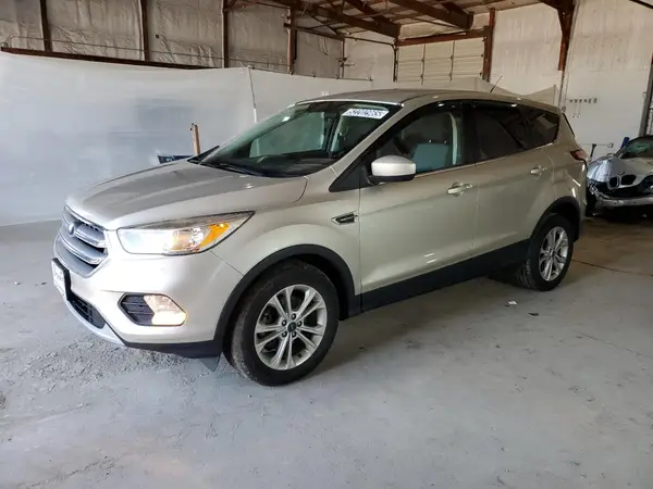 1FMCU0GD2HUD75088 2017 FORD ESCAPE - Image 1