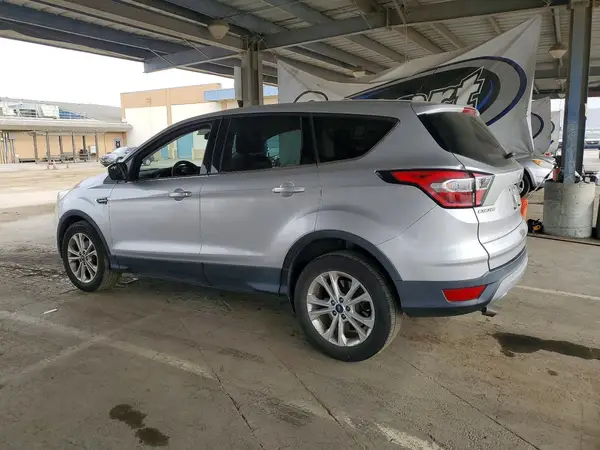 1FMCU0GD2HUD77309 2017 FORD ESCAPE - Image 2