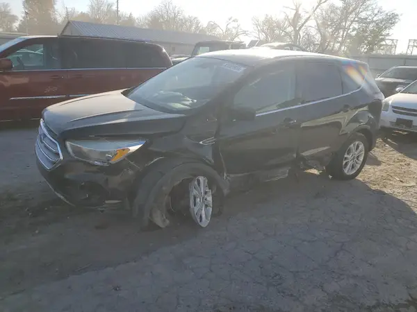 1FMCU0GD2HUD93395 2017 FORD ESCAPE - Image 1