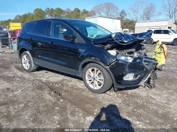 1FMCU0GD2HUE06534 2017 FORD ESCAPE - Image 1