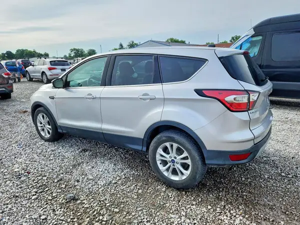 1FMCU0GD2HUE24693 2017 FORD ESCAPE - Image 2