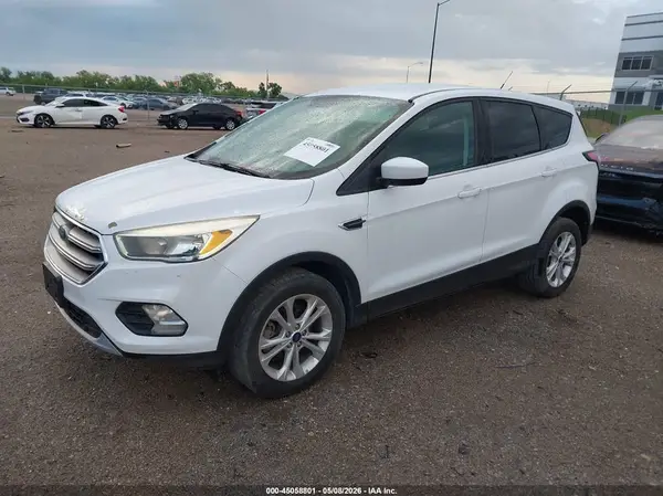 1FMCU0GD2HUE38979 2017 FORD ESCAPE - Image 2