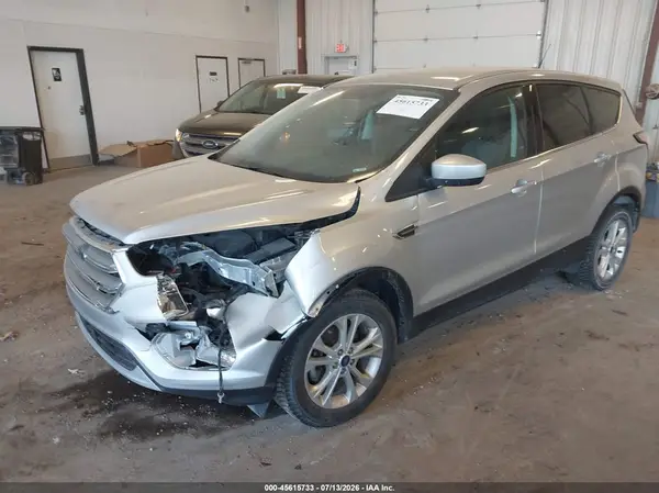 1FMCU0GD2HUE45740 2017 FORD ESCAPE - Image 2