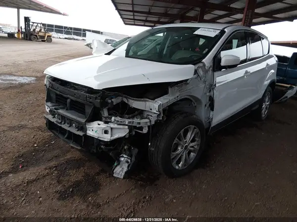1FMCU0GD2HUE51148 2017 FORD ESCAPE - Image 2