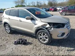1FMCU0GD2HUE53272 2017 FORD ESCAPE