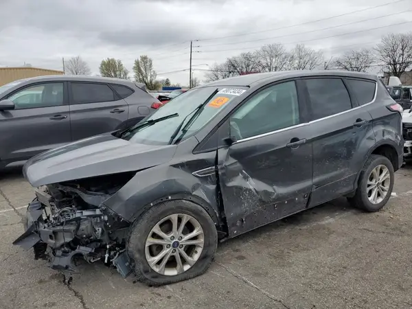 1FMCU0GD2HUE6823 2017 FORD ESCAPE - Image 1