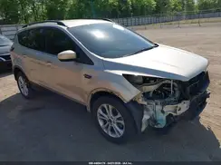 1FMCU0GD2HUE70718 2017 FORD ESCAPE