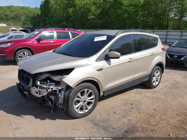 1FMCU0GD2HUE70718 2017 FORD ESCAPE - Image 2