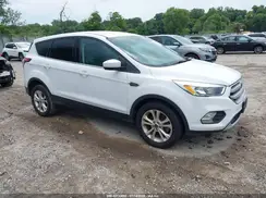 1FMCU0GD2HUE71769 2017 FORD ESCAPE