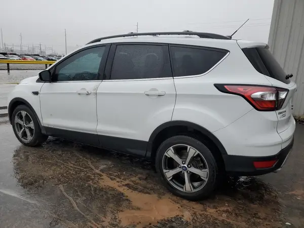 1FMCU0GD2HUE94372 2017 FORD ESCAPE - Image 2