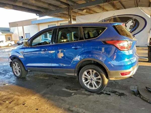 1FMCU0GD2HUF08884 2017 FORD ESCAPE - Image 2