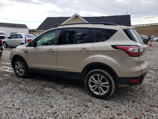 1FMCU0GD2JUA18922 2018 FORD ESCAPE - Image 2