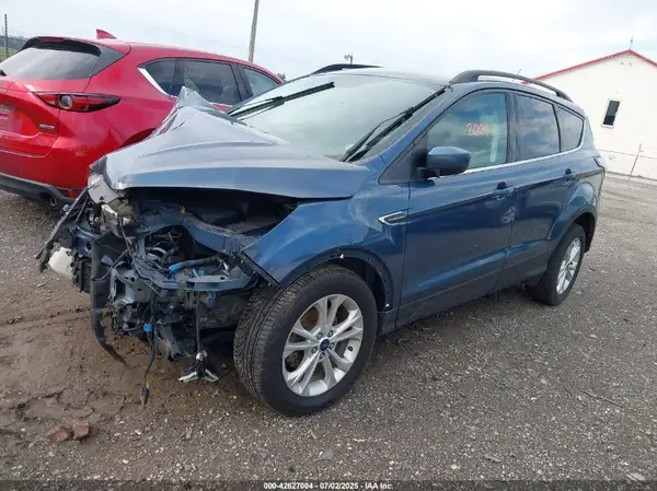 1FMCU0GD2JUA39303 2018 FORD ESCAPE - Image 2