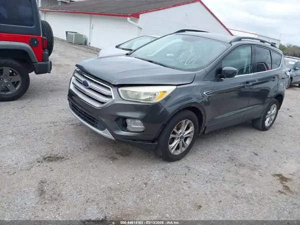 1FMCU0GD2JUA43500 2018 FORD ESCAPE - Image 2