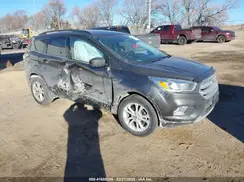 1FMCU0GD2JUA55372 2018 FORD ESCAPE