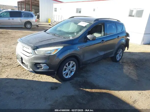 1FMCU0GD2JUA55372 2018 FORD ESCAPE - Image 2