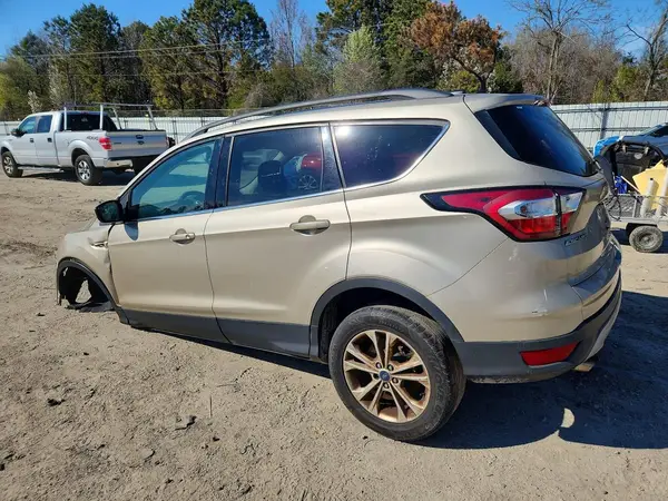 1FMCU0GD2JUA58336 2018 FORD ESCAPE - Image 2