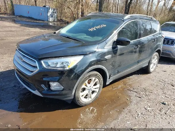 1FMCU0GD2JUA65979 2018 FORD ESCAPE - Image 2